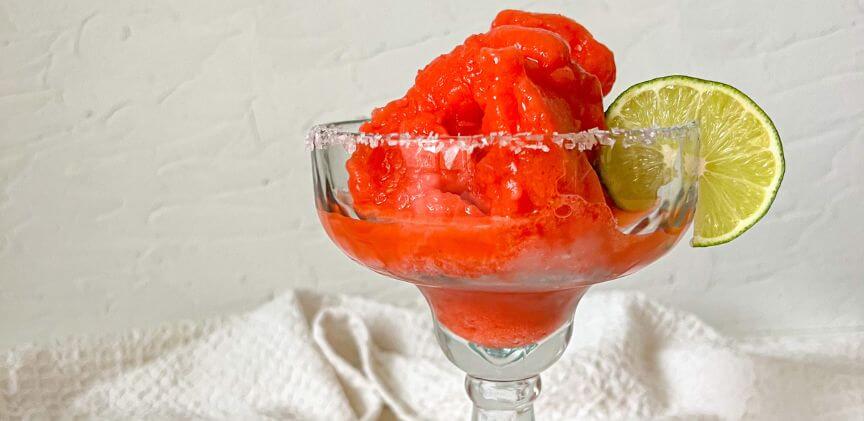 sSkinny Frozen strawberry Margarita