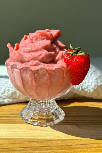 Strawberry Banana Protein Nice Cream