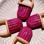 Two-Ingredient Baby & Toddler Popsicles healthy snack or for teething baby-led weaning toddler meal toddler snack summer toddler healthy recipe (2)