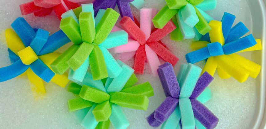 Bubbles and Sponges Sensory Table for Toddlers: Easy 5-Minute Setup