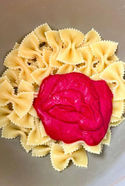 Strawberry Banana Smoothie for Toddlers (With Hidden Veggies & Protein)