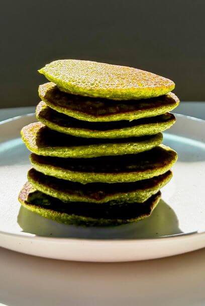 Toddler Spinach Banana Pancakes (Easy Blender Pancakes)